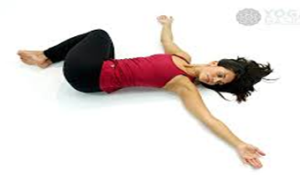 Gerakan Jatha Parivartanasana